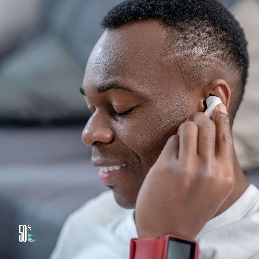 Air 31 TWS. Clear Style. Pure Sound. Feel the Bass. Pure Sound